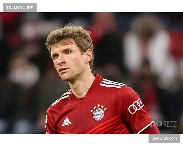告别时刻?拜仁赛后,托马斯·穆勒绕场向球迷致意引猜测 告别时刻?拜仁赛后,托马斯·穆勒绕场向球迷致意引猜测